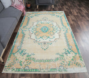 Anadolu kökenli tribal desenli el dokuma vintage halı, 154x252 cm