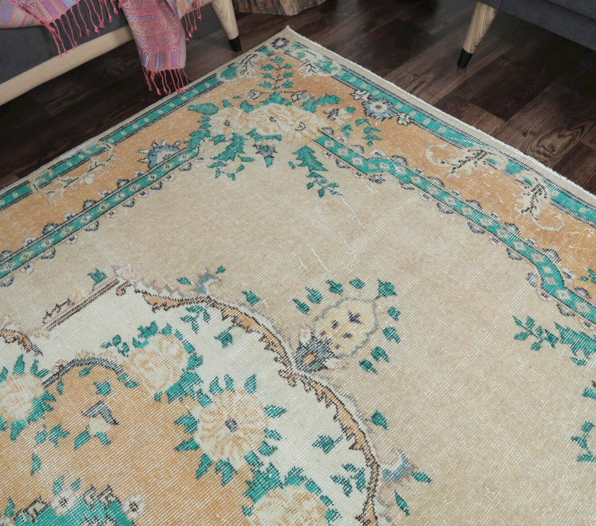 Azad - Medallion Vintage Warm Rug