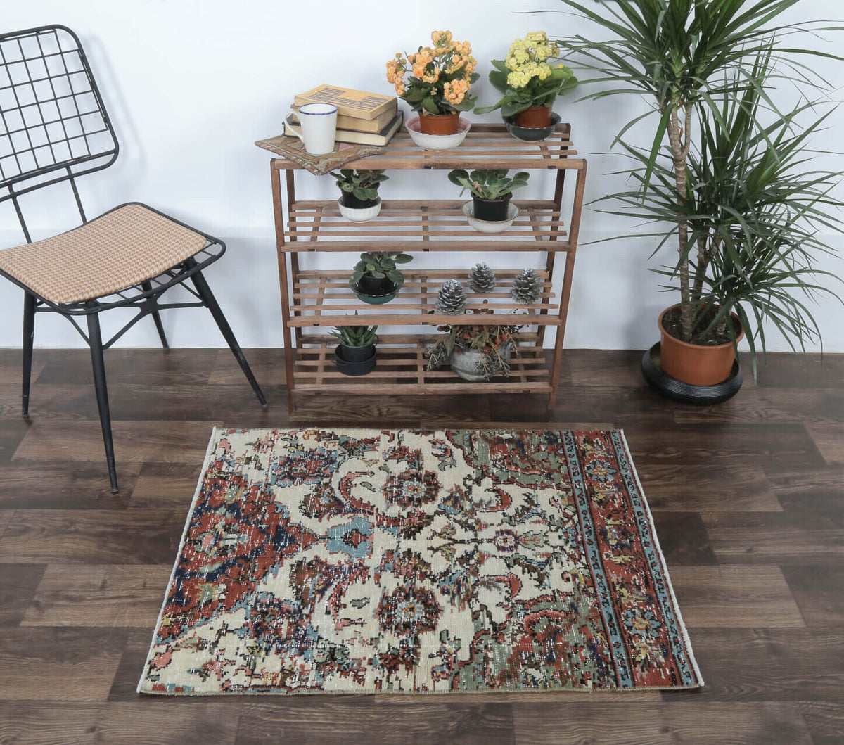Banum - Oriental Anatolian Area Rug