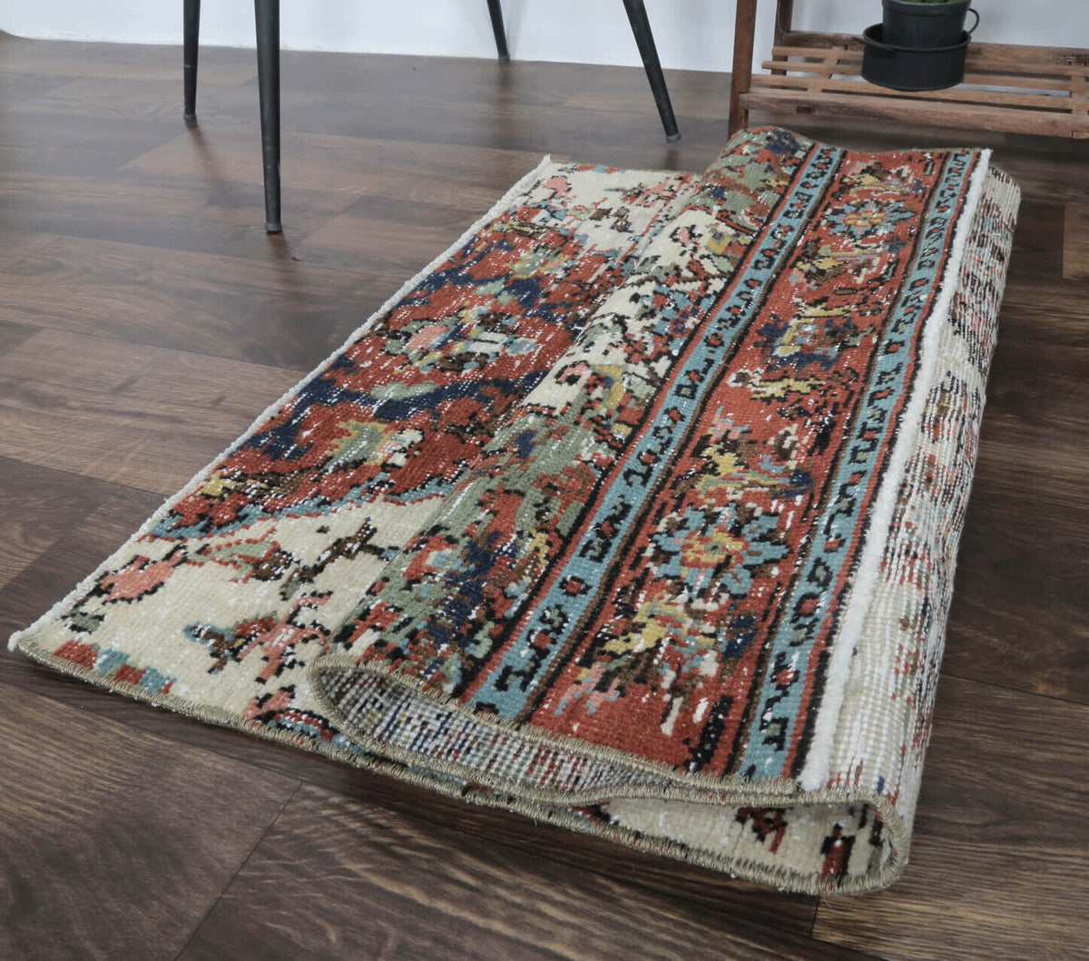 Banum - Oriental Anatolian Area Rug