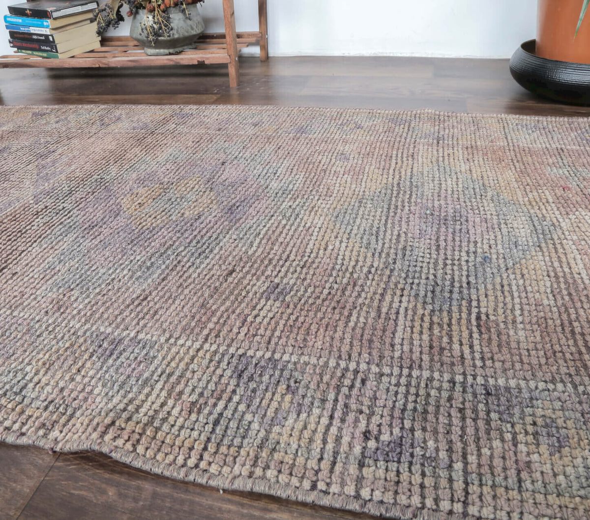 Canfeza - Hand-Knotted Wool Runner