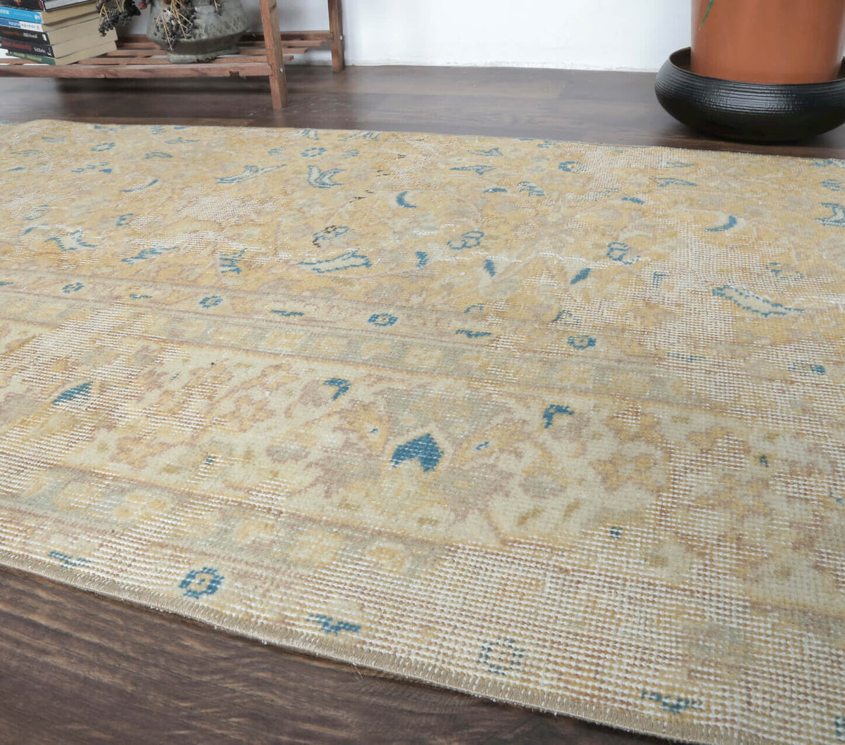 Cicek - Neutral Floral Oushak Runner