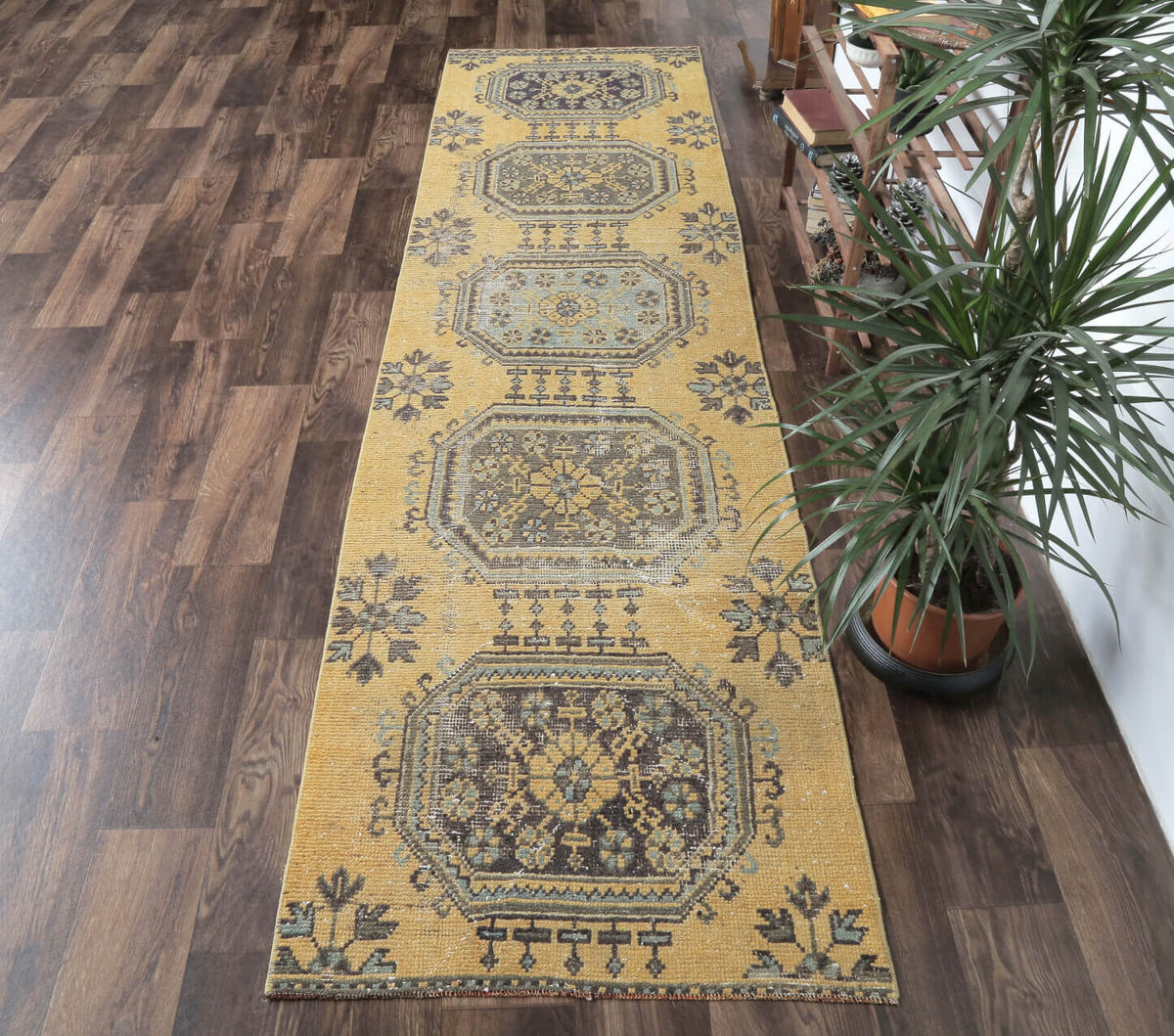 El yapımı vintage yolluk 81x300 cm çiçek desenli desenli yün - kenar ve saçak detayı