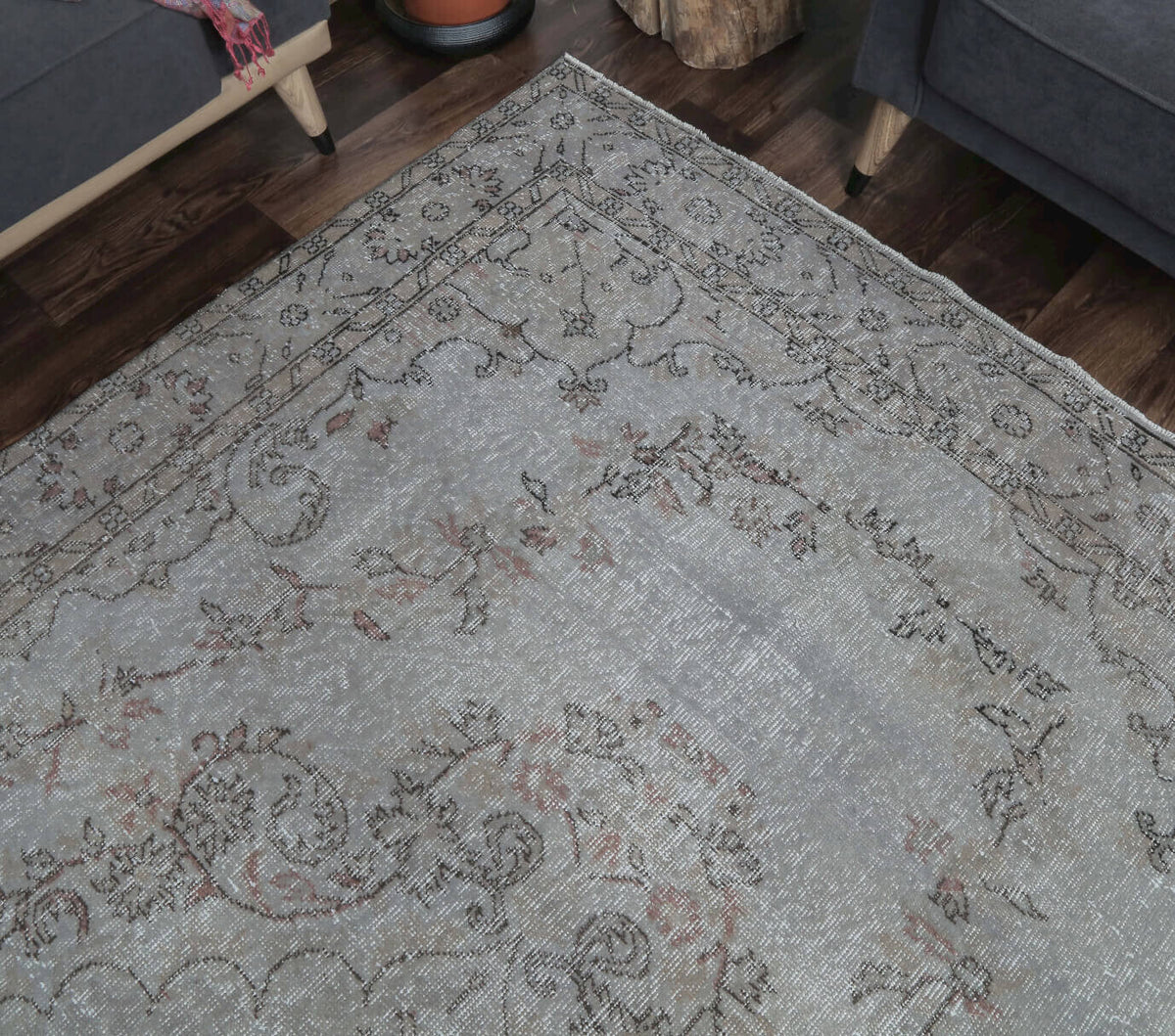 Esenbike - Gray Oriental Vintage Anatolian Rug