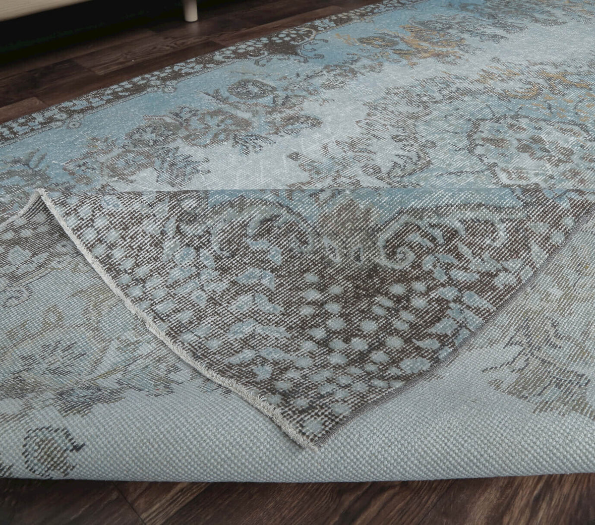 Esther - 1960's Vintage Area Rug