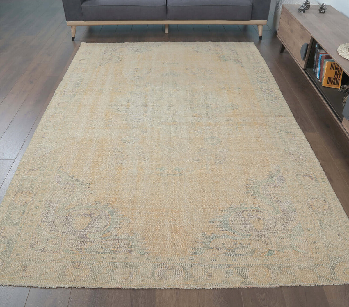 Ferhan - Faded Beige Blush Boho Vintage Oushak Rug