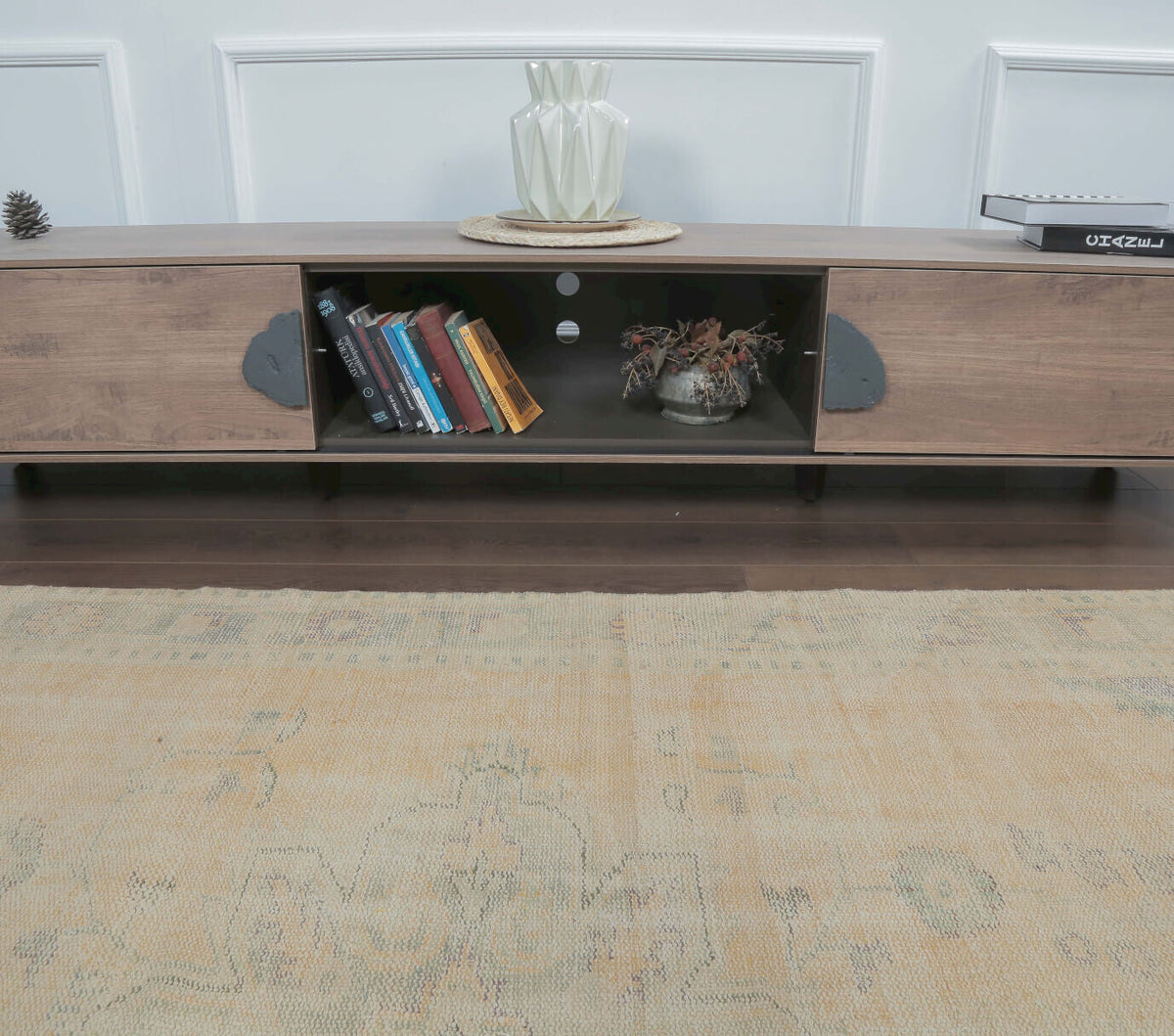 Ferhan - Faded Beige Blush Boho Vintage Oushak Rug