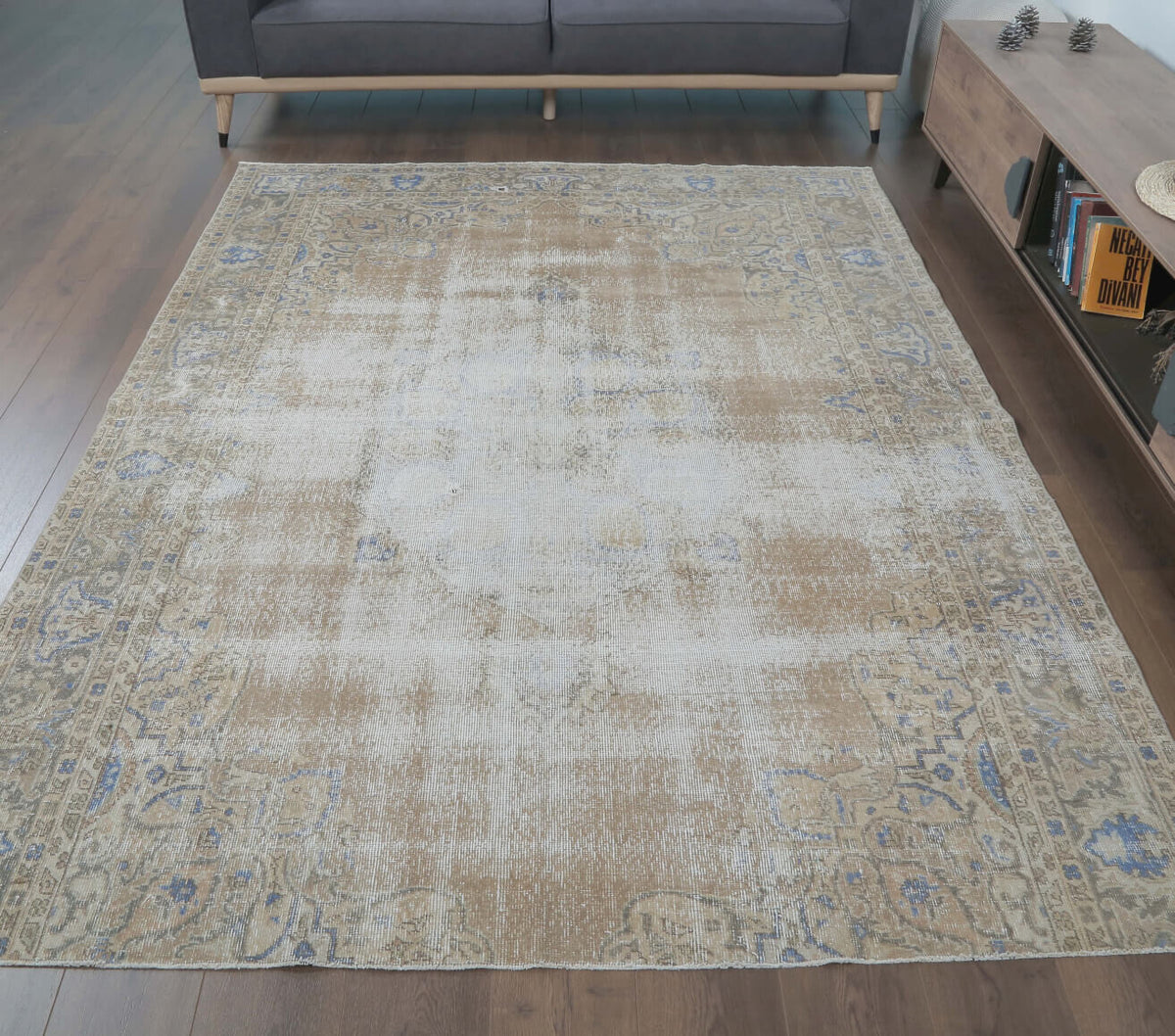 Feri - Distressed Turkish Anatolian Oriental Rug