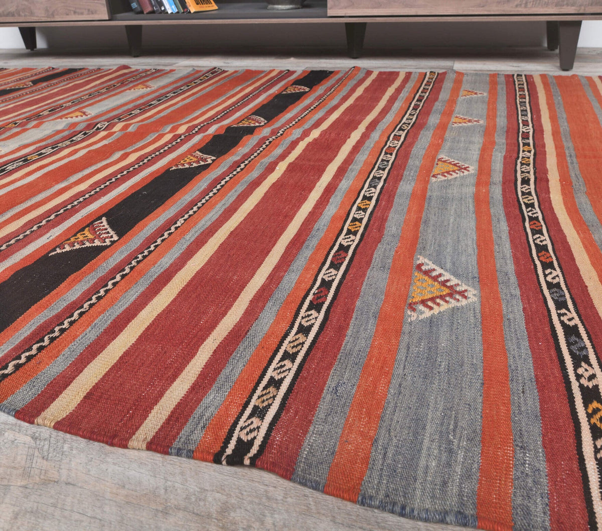 Gulfer - Traditional Turkish Kilim
