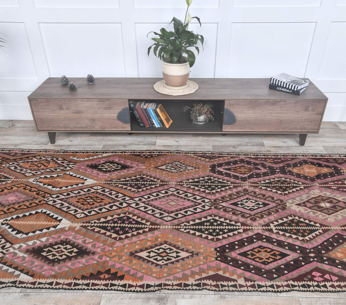 Guner - Wide Kilim Runner