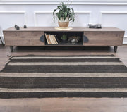 1960'lardan Sivas kökenli çizgili el dokuma vintage kilim, 123x208 cm