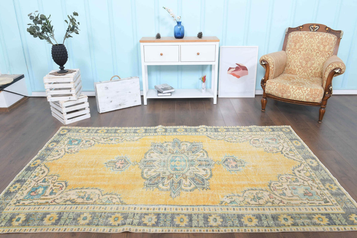 5x8 Handmade Vintage Area Rug
