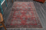 1960'lardan Anadolu kökenli çiçek desenli el dokuma vintage halı, 130x230 cm