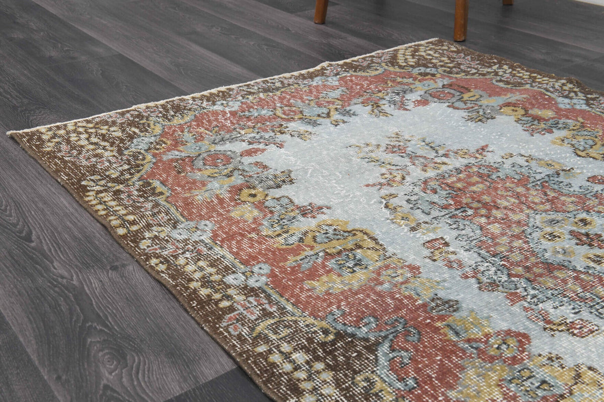 El yapımı vintage halı 91x183 cm oryantal desenli yün - kenar ve saçak detayı