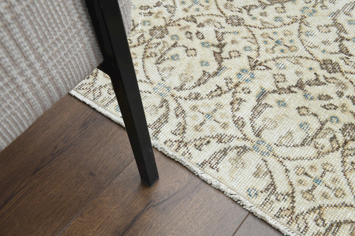 Handmade Vintage Floral Oushak Rug