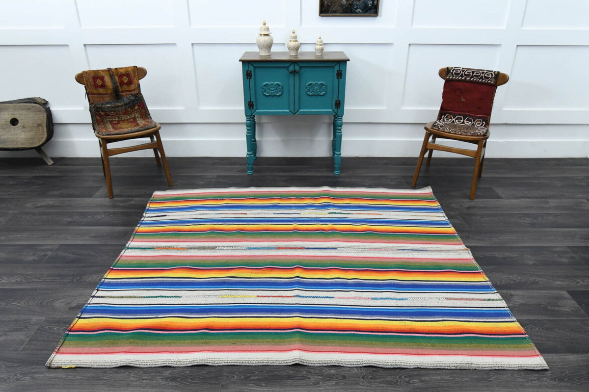 El yapımı vintage halı 163x203 cm oryantal desenli yün - kenar ve saçak detayı