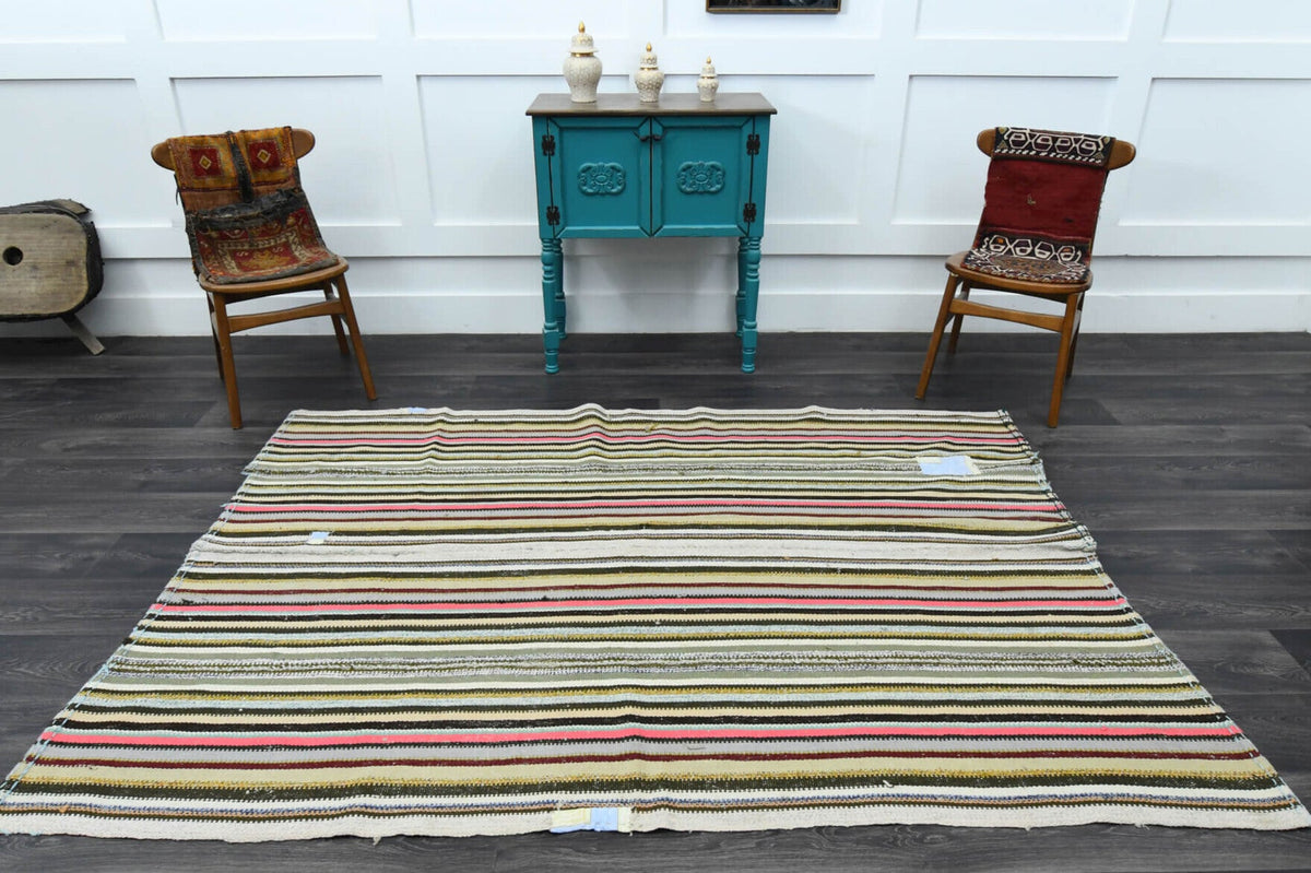 El yapımı vintage halı 163x231 cm oryantal desenli yün - kenar ve saçak detayı