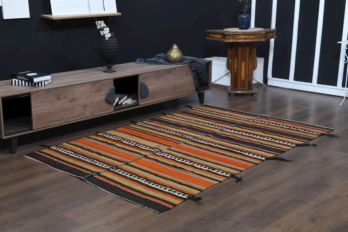 El yapımı vintage halı 147x229 cm oryantal desenli yün - üstten görünüm