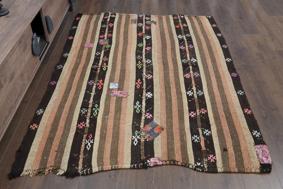 El yapımı vintage halı 147x203 cm oryantal desenli yün - detay görünümü