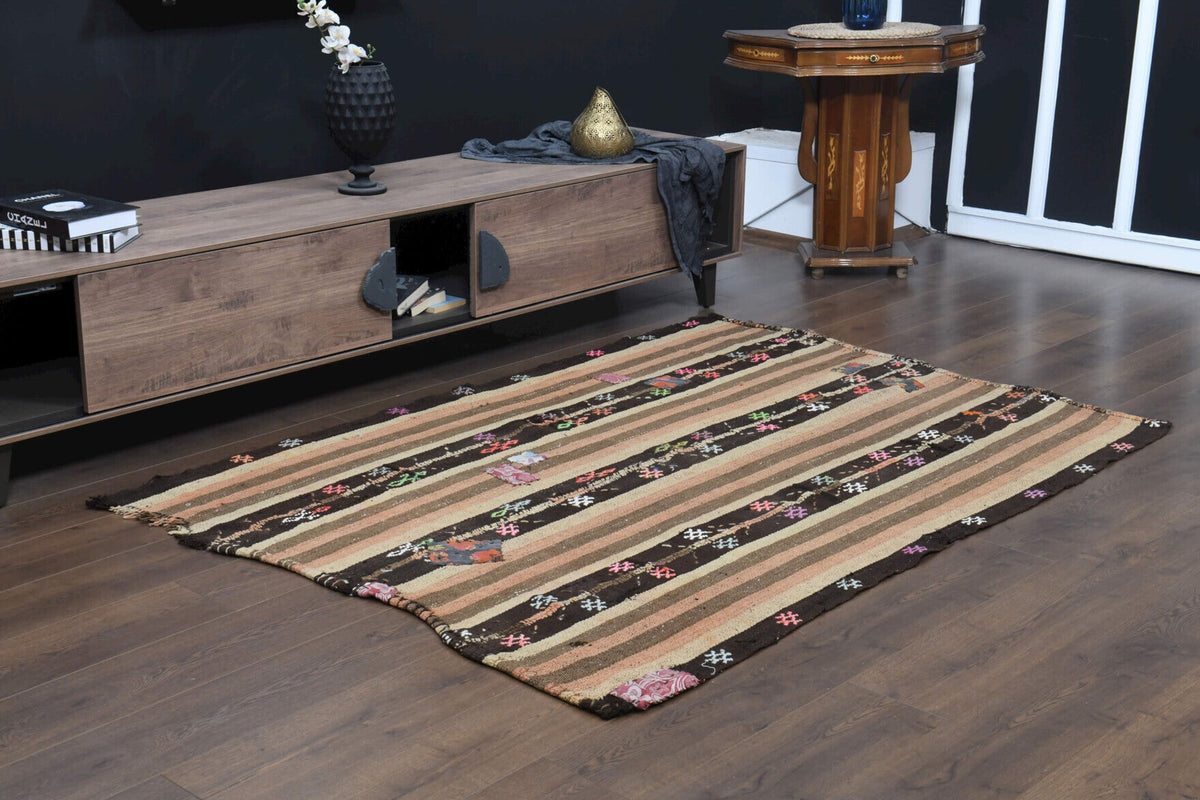 El yapımı vintage halı 147x203 cm oryantal desenli yün - üstten görünüm