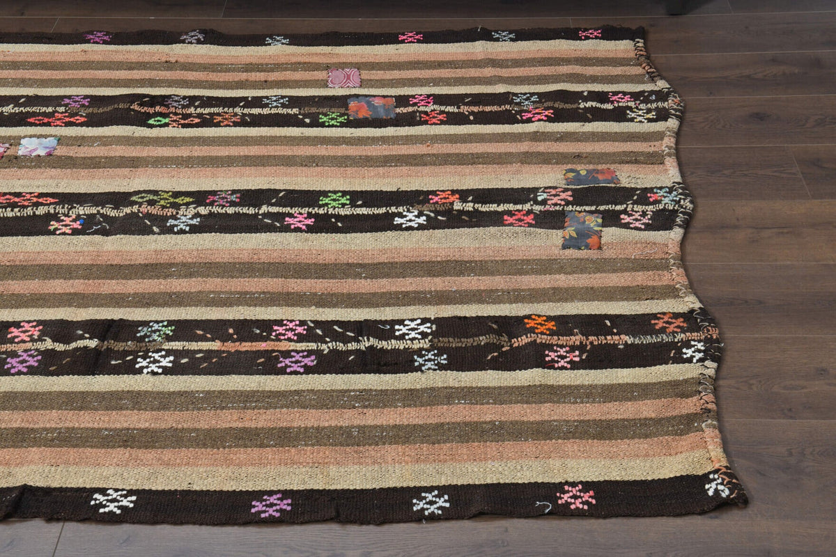 El yapımı vintage halı 147x203 cm oryantal desenli yün - farklı açıdan görünüm