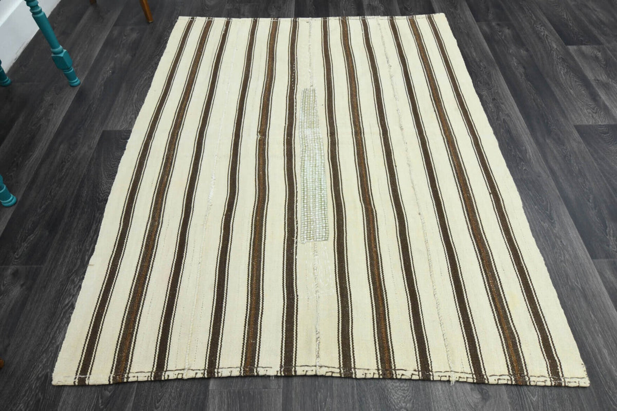 El yapımı vintage halı 150x196 cm oryantal desenli yün - detay görünümü