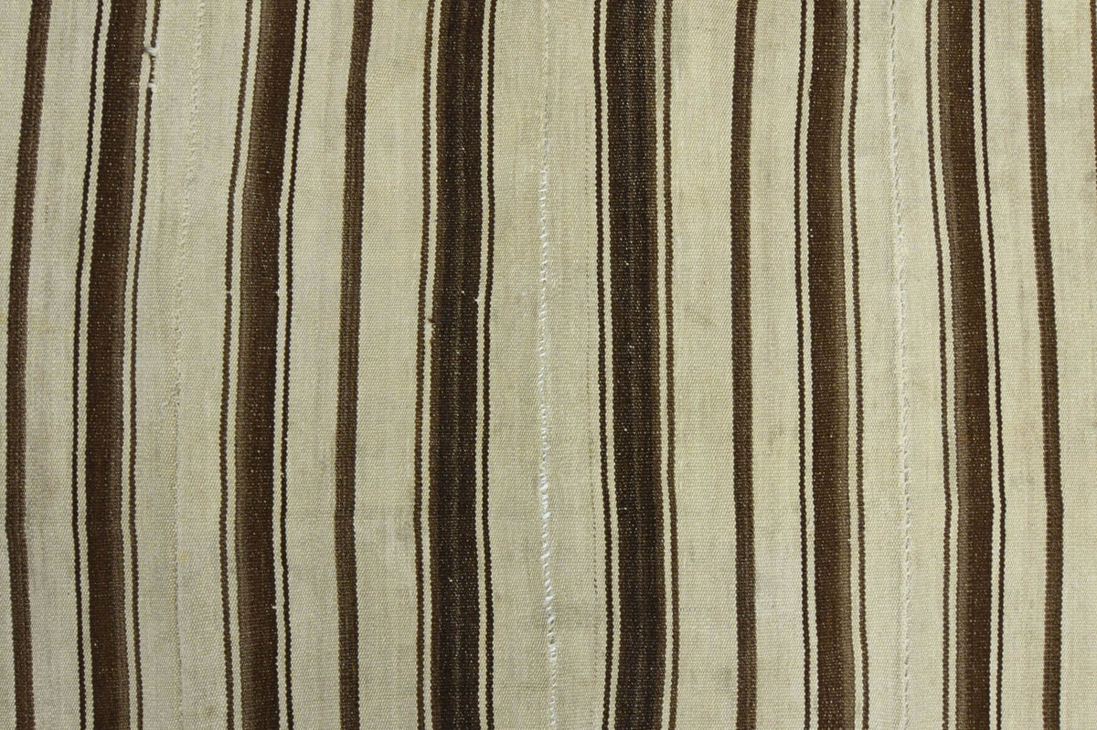 El yapımı vintage halı 140x201 cm oryantal desenli yün - üstten görünüm