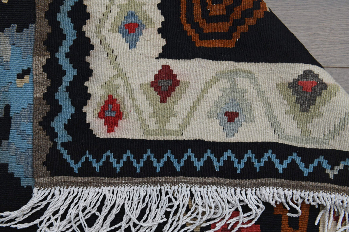 El yapımı vintage halı 155x239 cm oryantal desenli yün - desen detayı
