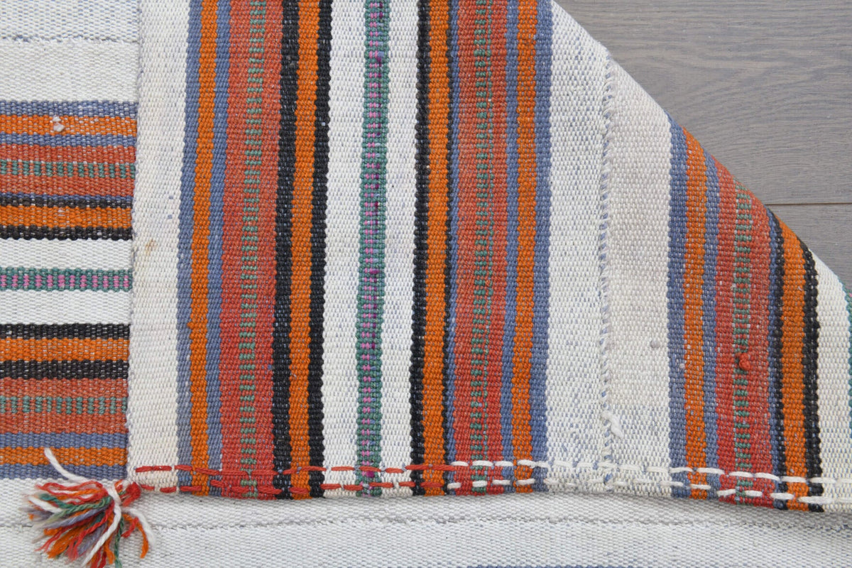 El yapımı vintage halı 135x259 cm oryantal desenli yün - desen detayı