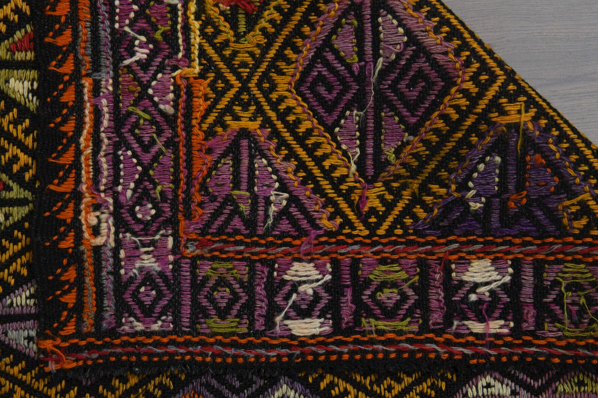 El yapımı vintage halı 168x198 cm oryantal desenli yün - desen detayı