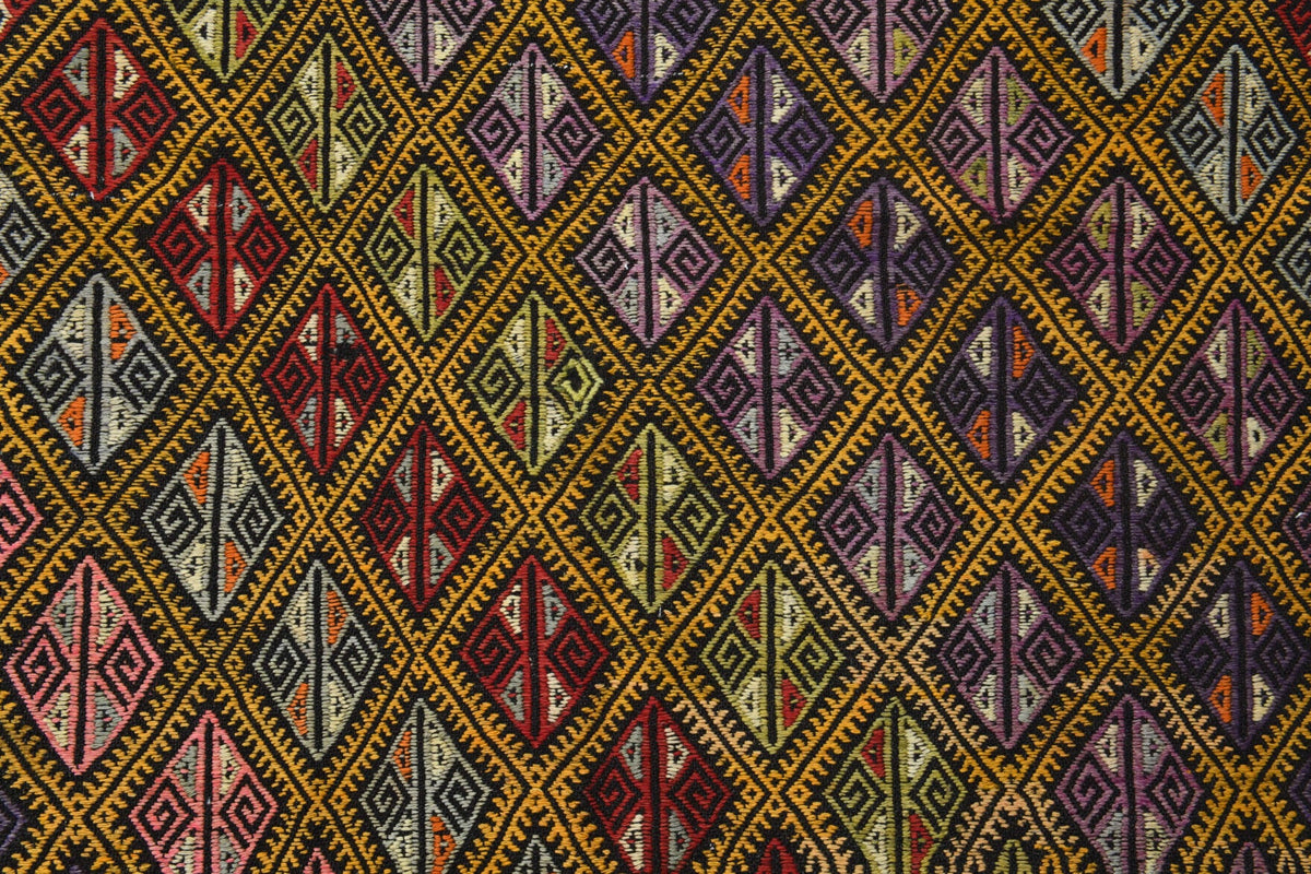 El yapımı vintage halı 168x198 cm oryantal desenli yün - farklı açıdan görünüm