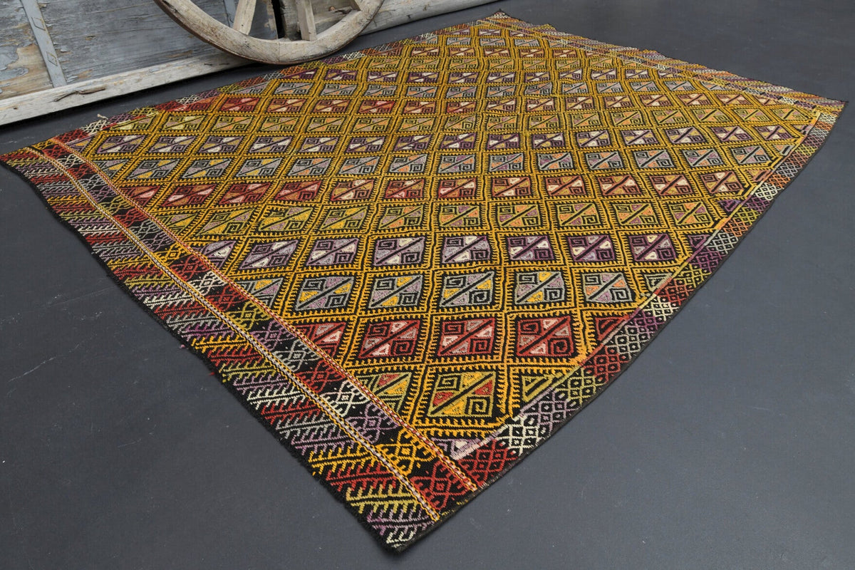 El yapımı vintage halı 163x213 cm oryantal desenli yün - kenar ve saçak detayı