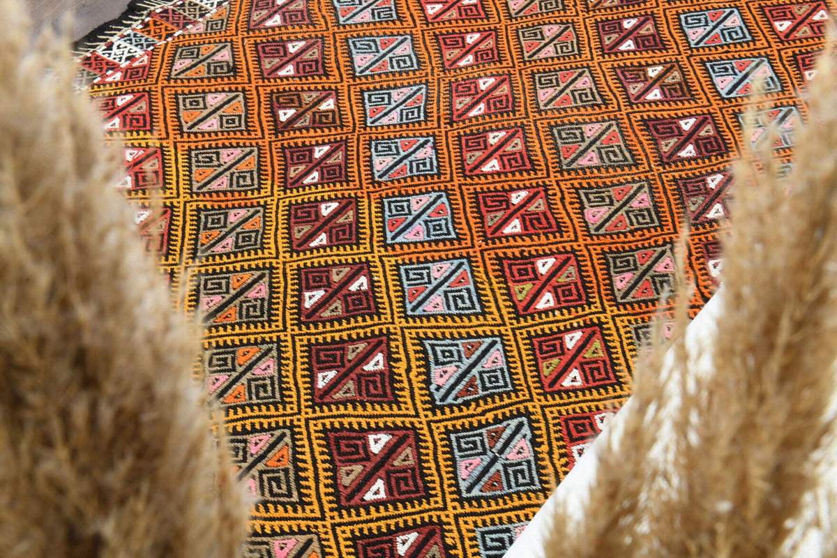 Handmade Vintage Area Kilim Rug
