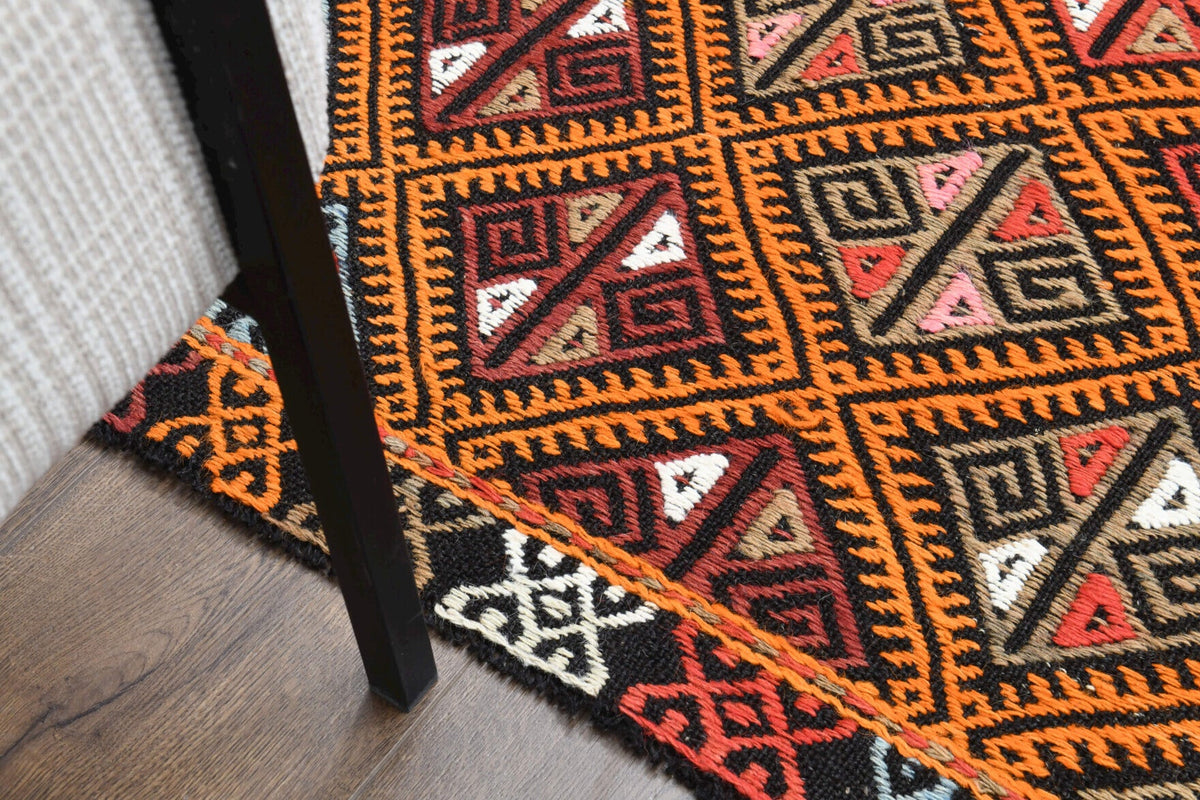 Handmade Vintage Area Kilim Rug