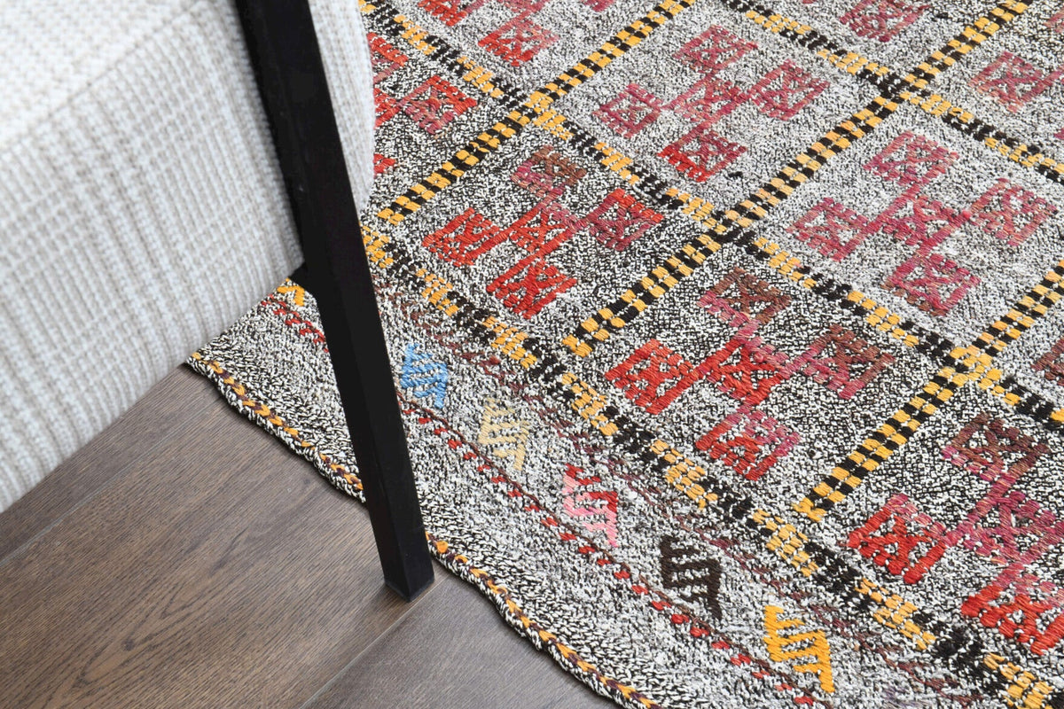 El yapımı vintage halı 168x246 cm i̇kat desenli yün - desen detayı