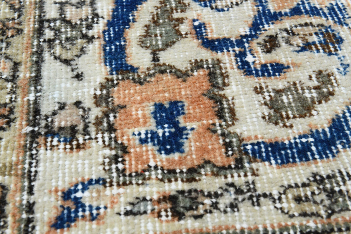 El yapımı vintage halı 122x213 cm oryantal desenli yün - kenar ve saçak detayı
