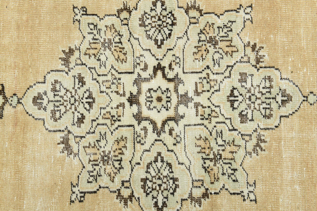 El yapımı vintage halı 152x244 cm oryantal desenli yün - farklı açıdan görünüm
