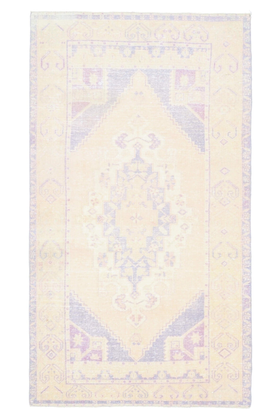 El yapımı vintage halı 124x201 cm oryantal desenli yün - açık alan görünümü