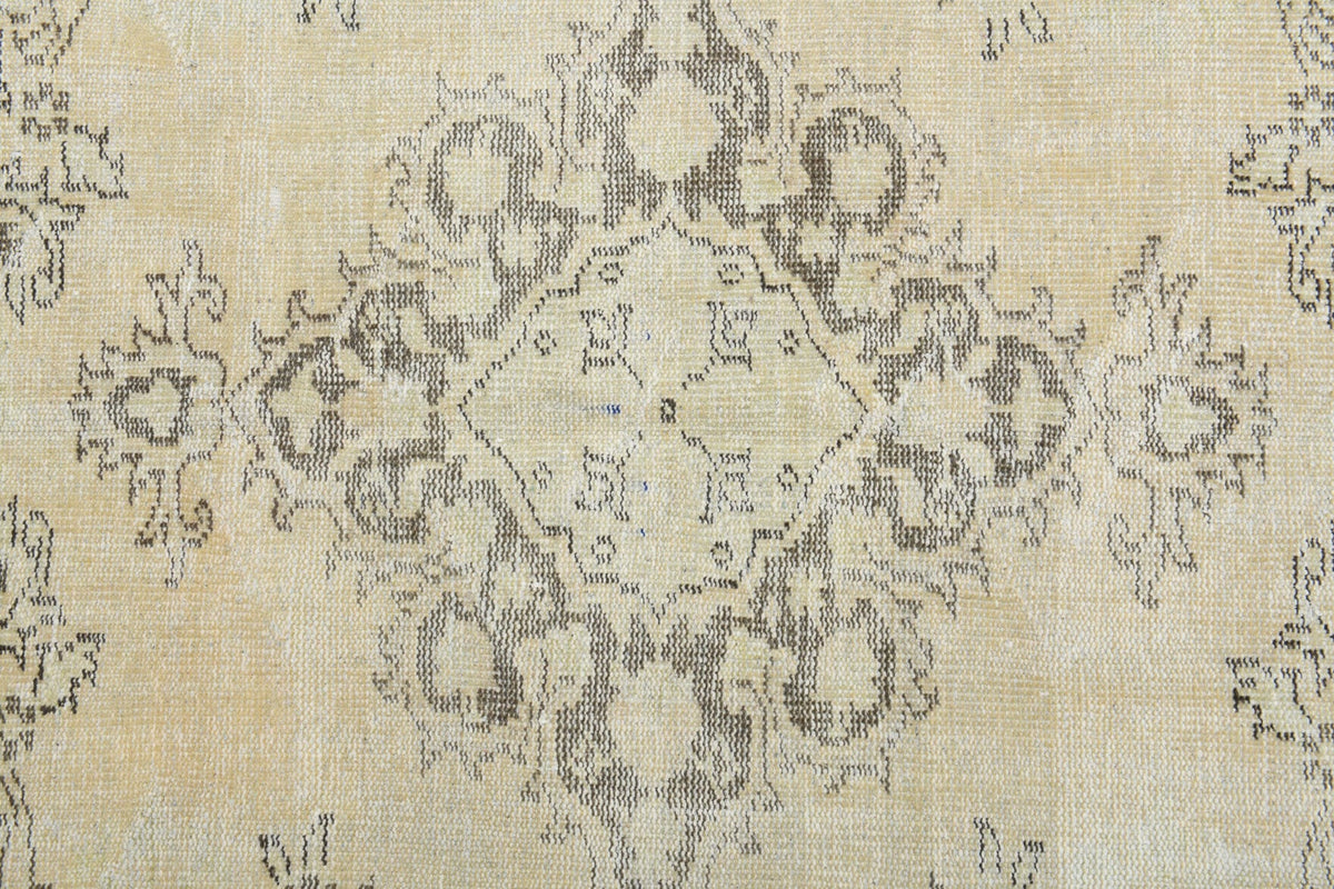 Or��ental Antique Anatolian Area Rug