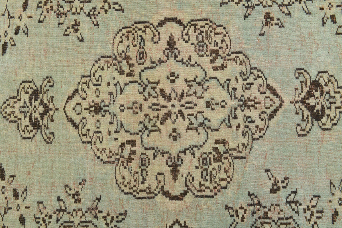 Mystic - Oriental Vintage Handmade Oushak Rug