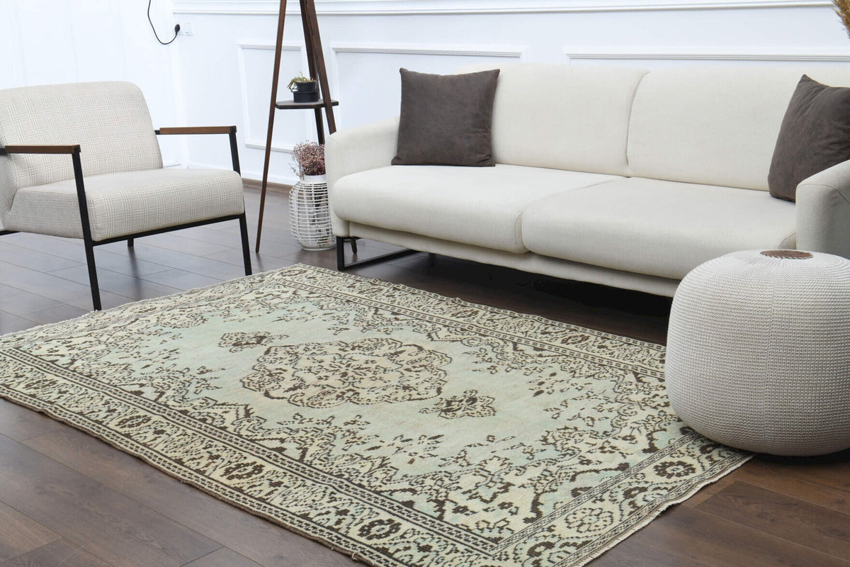 Mystic - Oriental Vintage Handmade Oushak Rug