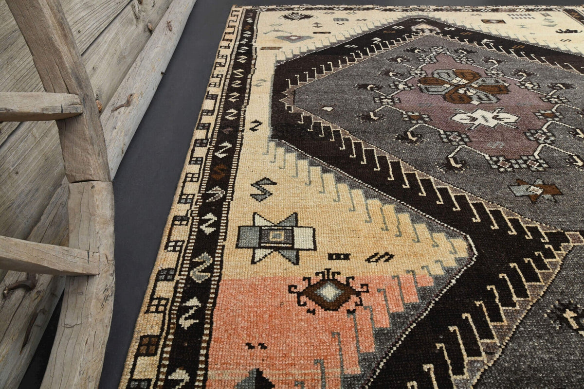 El yapımı vintage halı 178x391 cm oryantal desenli yün