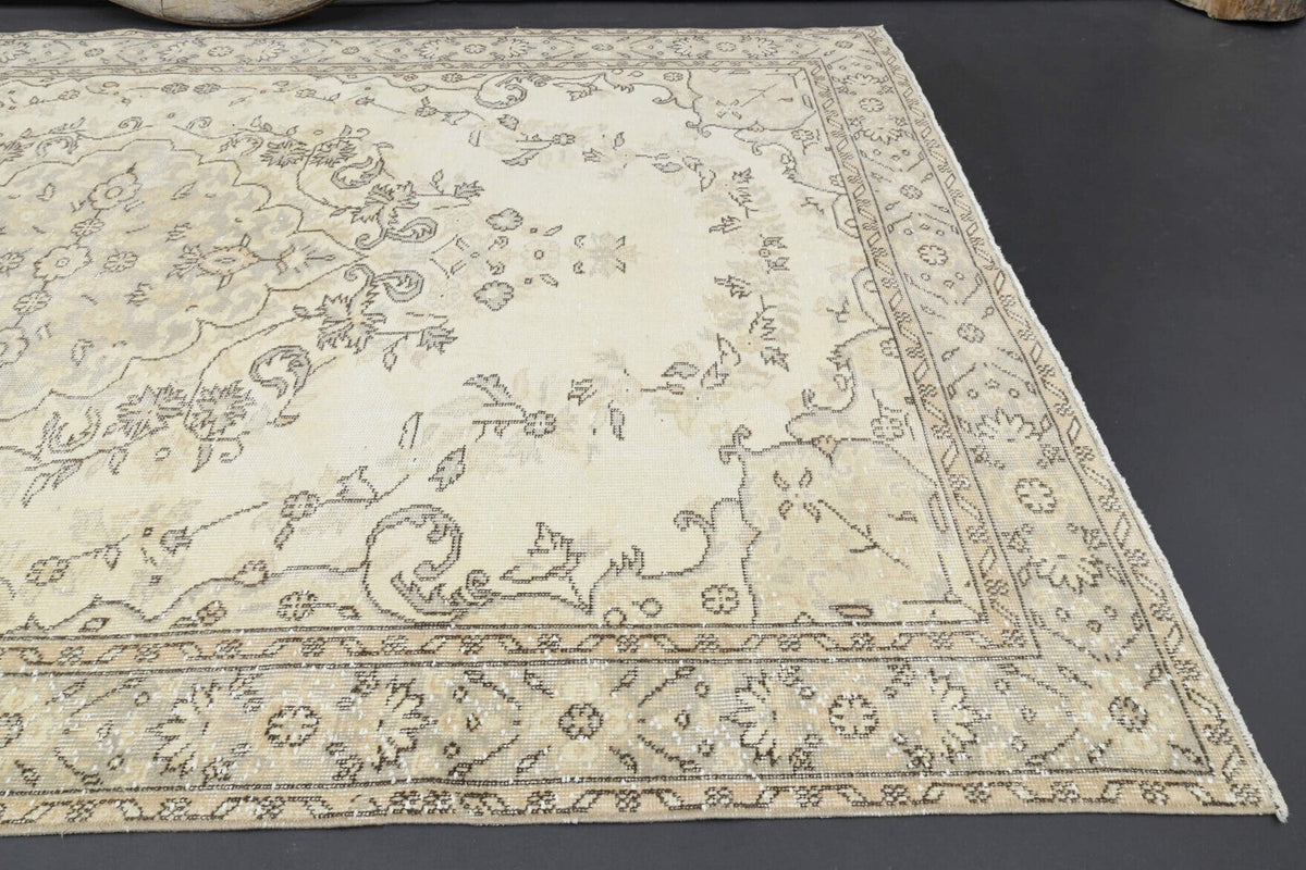 El yapımı vintage halı 183x305 cm oryantal desenli yün - açık alan görünümü