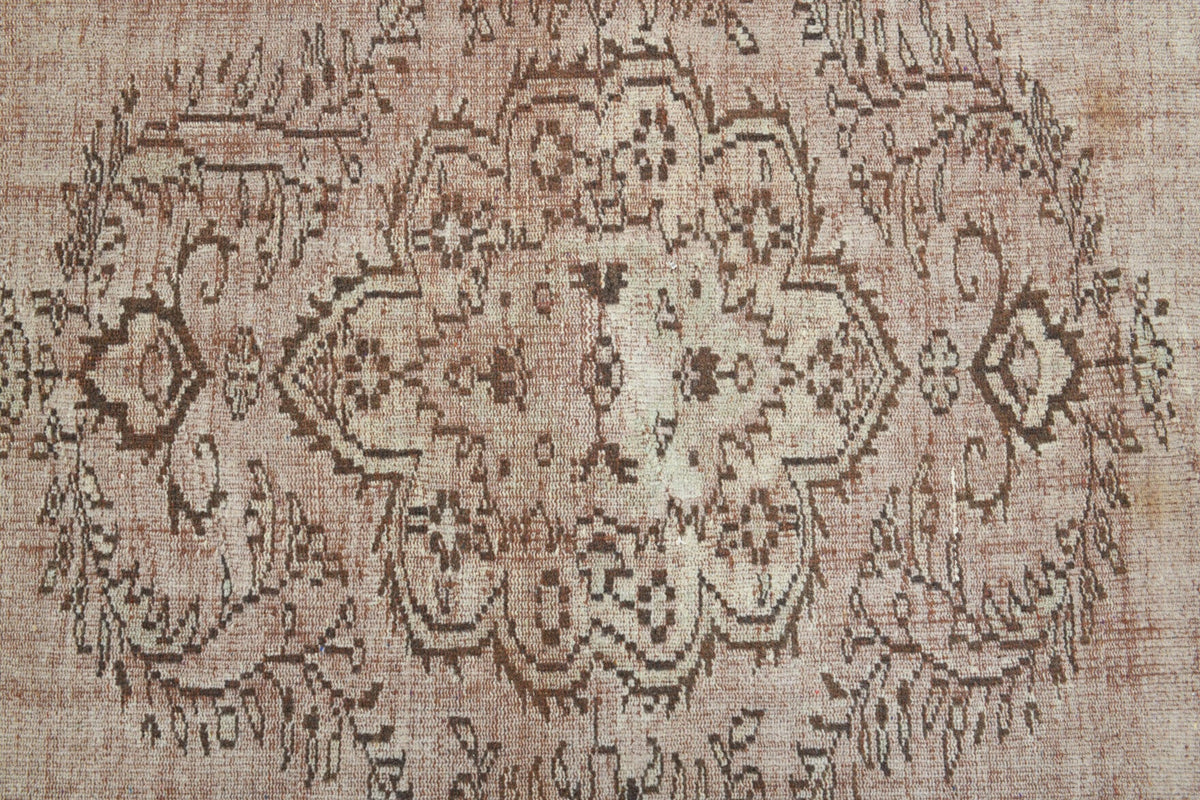 El yapımı vintage halı 168x264 cm madalyonlu desenli yün - farklı açıdan görünüm