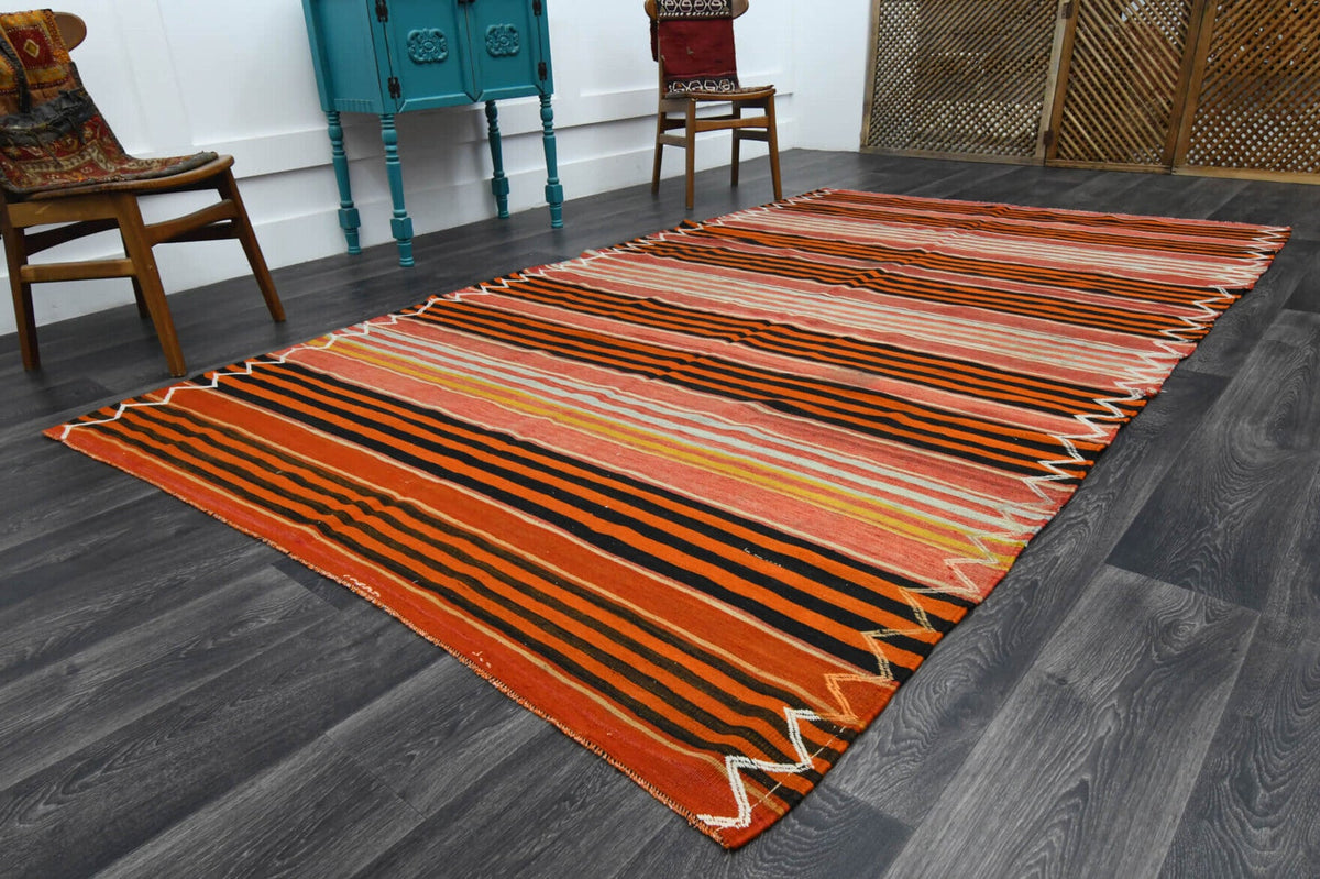 El yapımı vintage halı 188x325 cm çizgili desenli yün - yakın çekim doku detayı