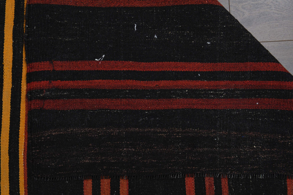 El yapımı vintage halı 244x259 cm çizgili desenli yün - desen detayı