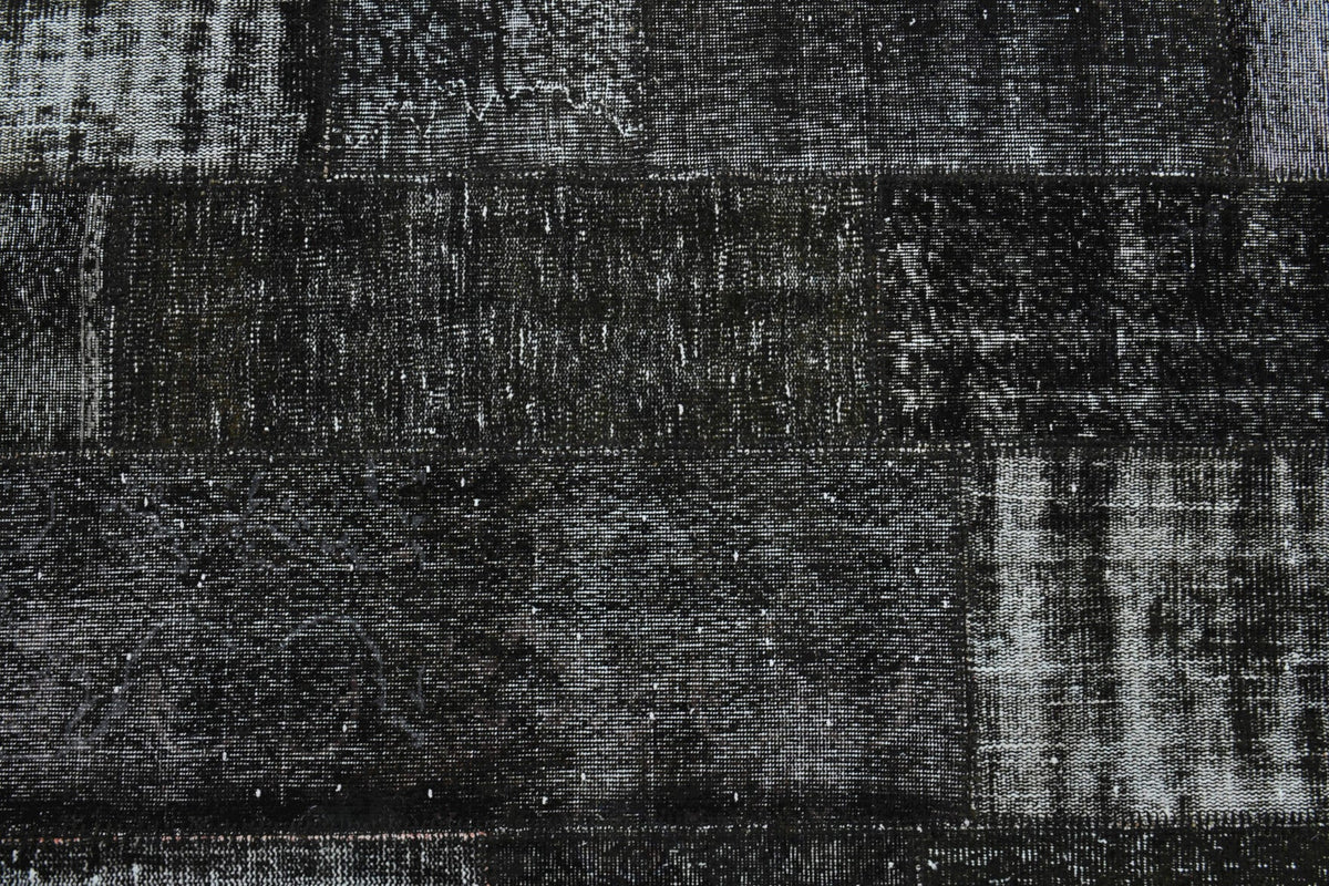 El yapımı vintage halı 254x302 cm düz desenli yün - mekan görünümü
