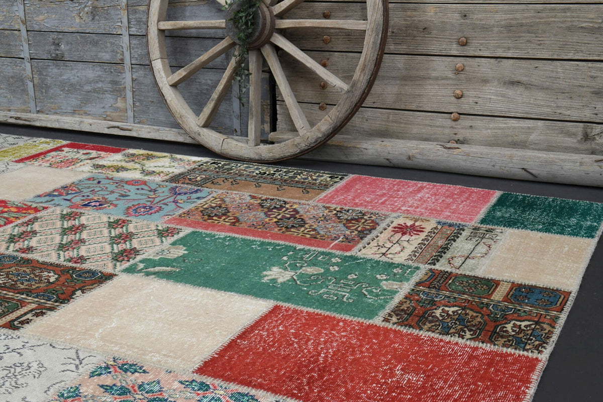 El yapımı vintage halı 201x300 cm patchwork tasarım desenli yün - desen detayı