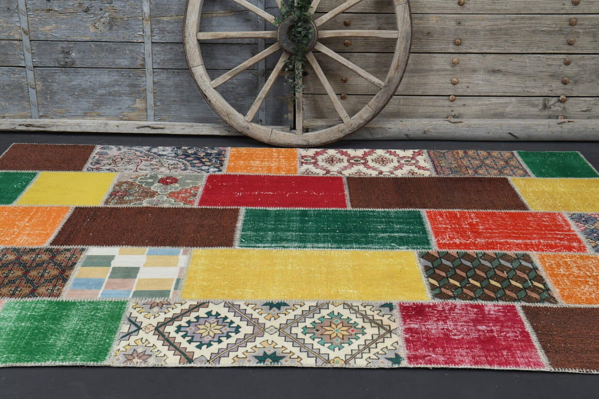 El yapımı vintage halı 201x295 cm düz desenli yün - kenar ve saçak detayı