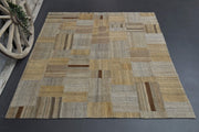 1960'lardan Anadolu kökenli oryantal desenli el dokuma vintage kilim, 215x255 cm
